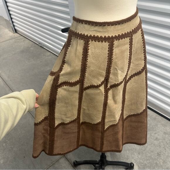 Vintage 70s young east brown suede a line skirt 13/14 - Picture 2 of 16